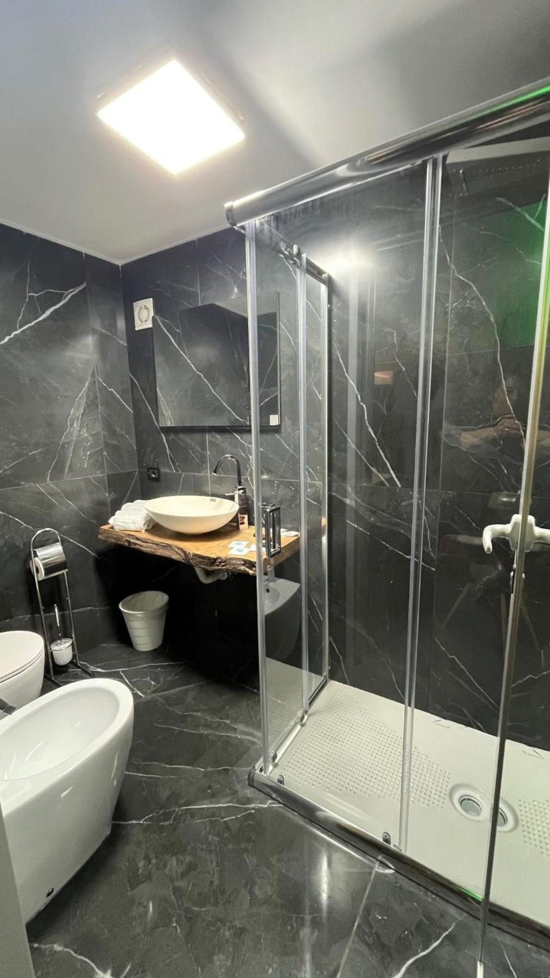 Hotel Glem Varcaturo Buitenkant foto